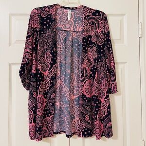 Scarlett Pink and Gray Paisley Kimono